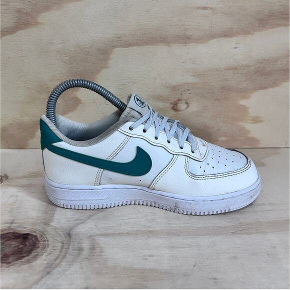 Nike-Air Force 1 Low Se 40th-Sneakers-White-Kids Little Unisex -2.5Y -FJ2887-101 - Picture 5 of 9